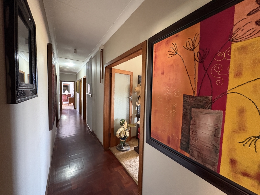 4 Bedroom Property for Sale in Nahoon Beach Eastern Cape